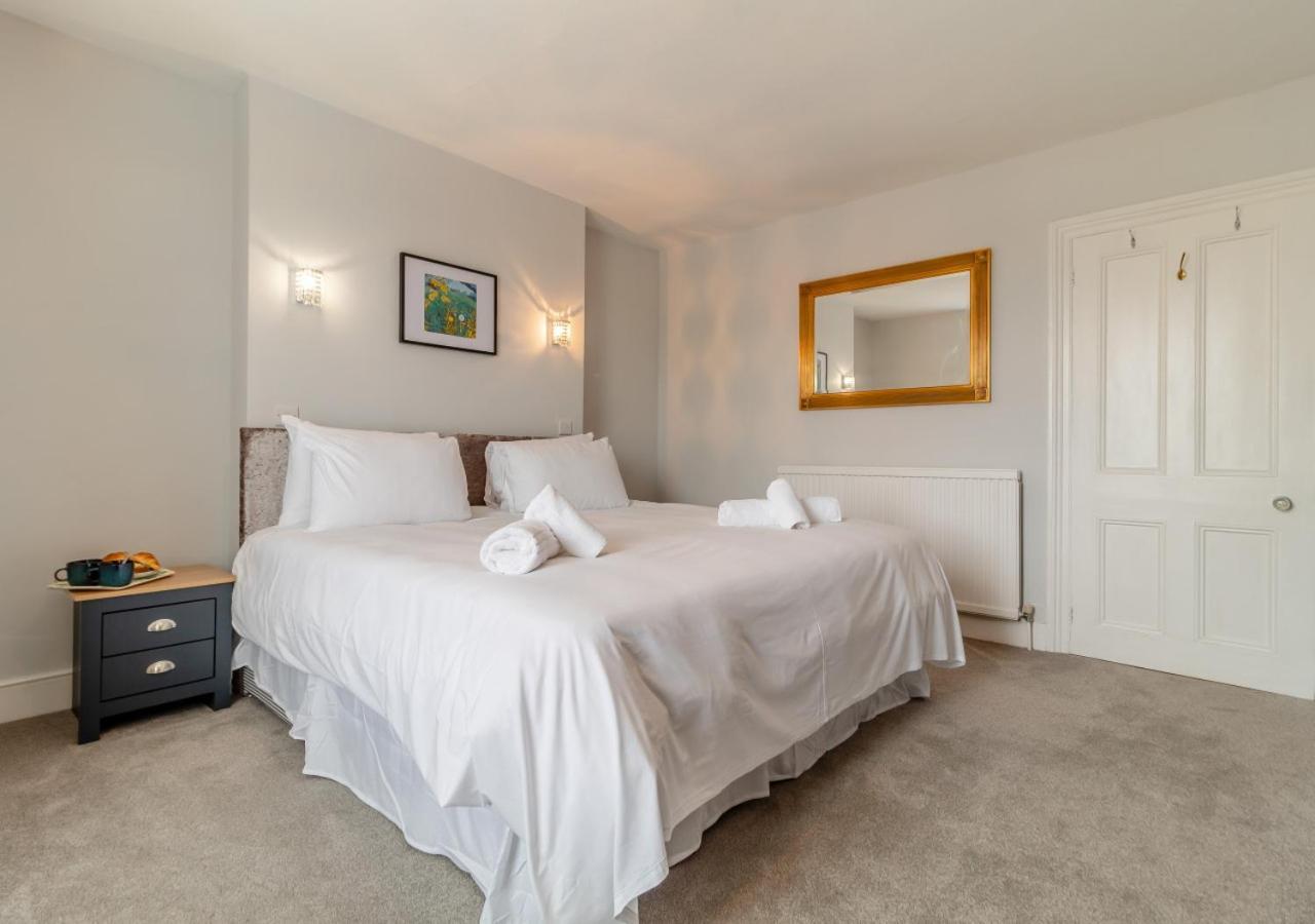 39 London Road Villa Хейлсуърт Екстериор снимка